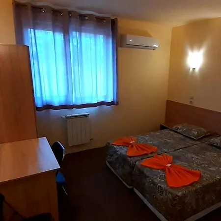 Szálloda семеен къща тодорови *