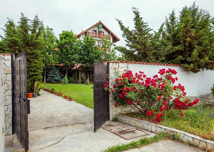 Hotel семеен къща тодорови *